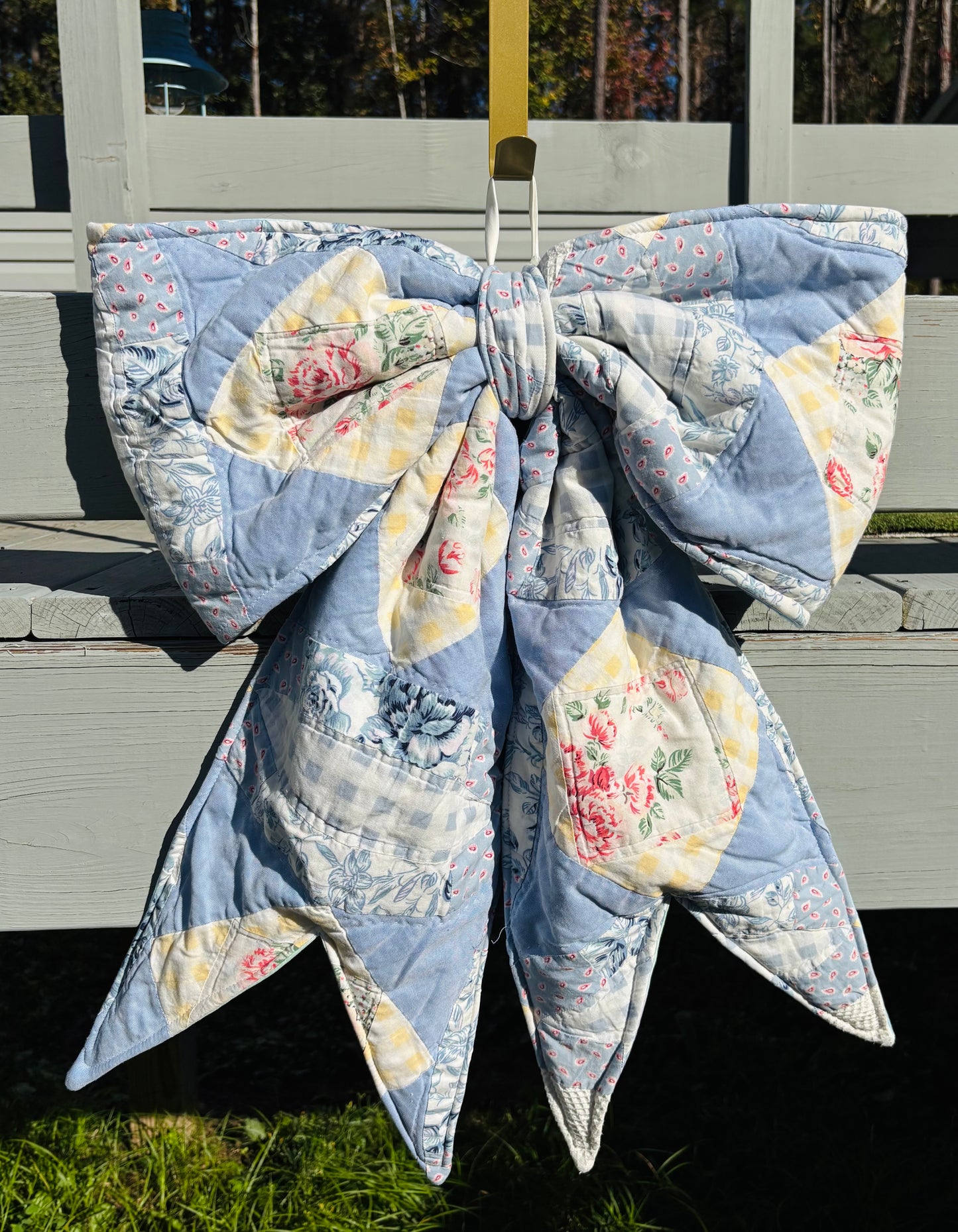 Blue Floral Quilt Bow