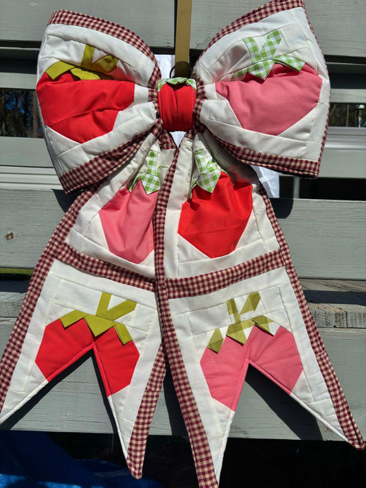 Strawberry Hand Pieced REVERSIBLE Bow Door Hanger