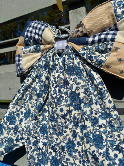 Blueberry Pie Hand Pieced REVERSIBLE Bow Door Hanger