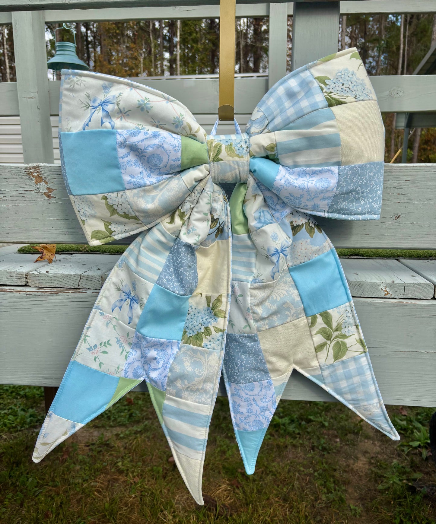 Hydrangea southern  Patchwork REVERSIBLE Bow Door Hanger/ Tree Topper