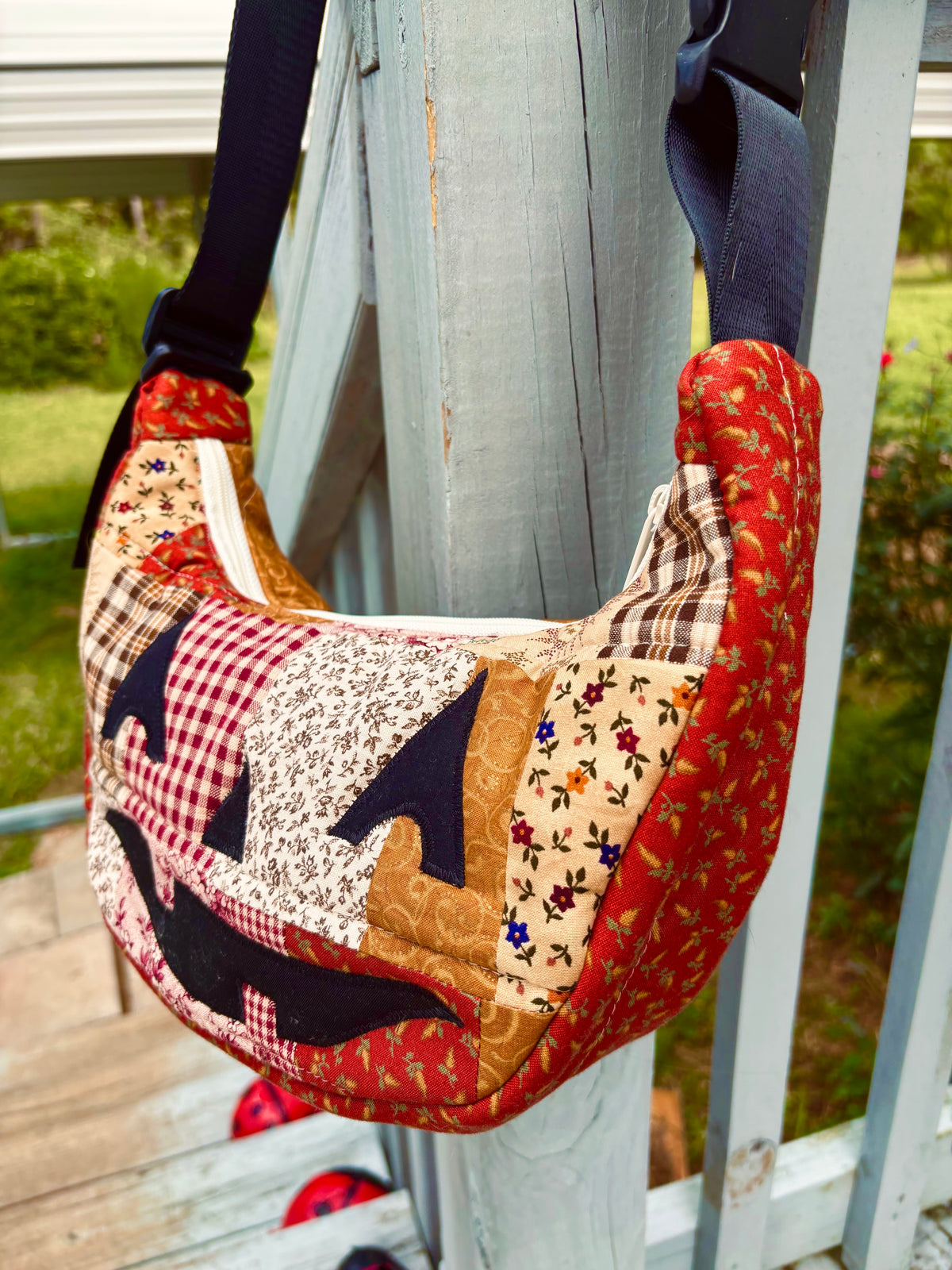 Halloween  Patchwork Jack-o-Lantern Pumpkin Crescent Bag (handmade)