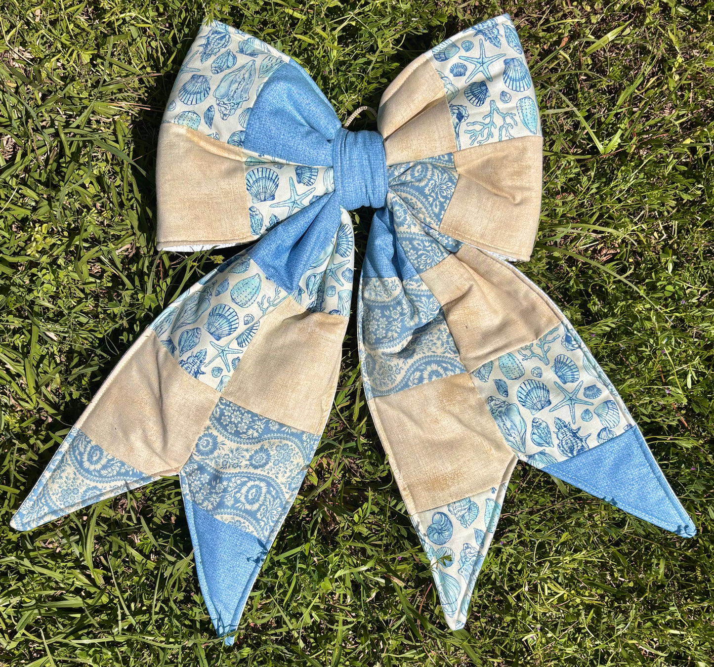 Coastal Mini Bow Door Hanger