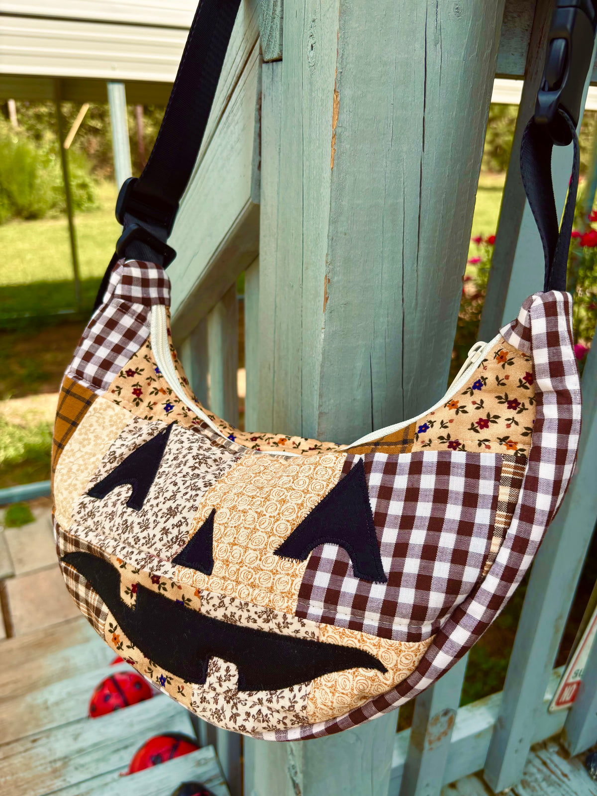 Halloween  Patchwork Jack-o-Lantern Pumpkin Crescent Bag (handmade)