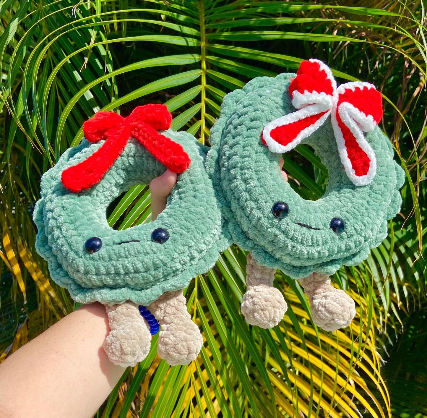 Crochet Amigurumi Wren The Wreath Pattern/ Christmas Wreath PATTERN ONLY/ NOT physical item/ Holidays Christmas