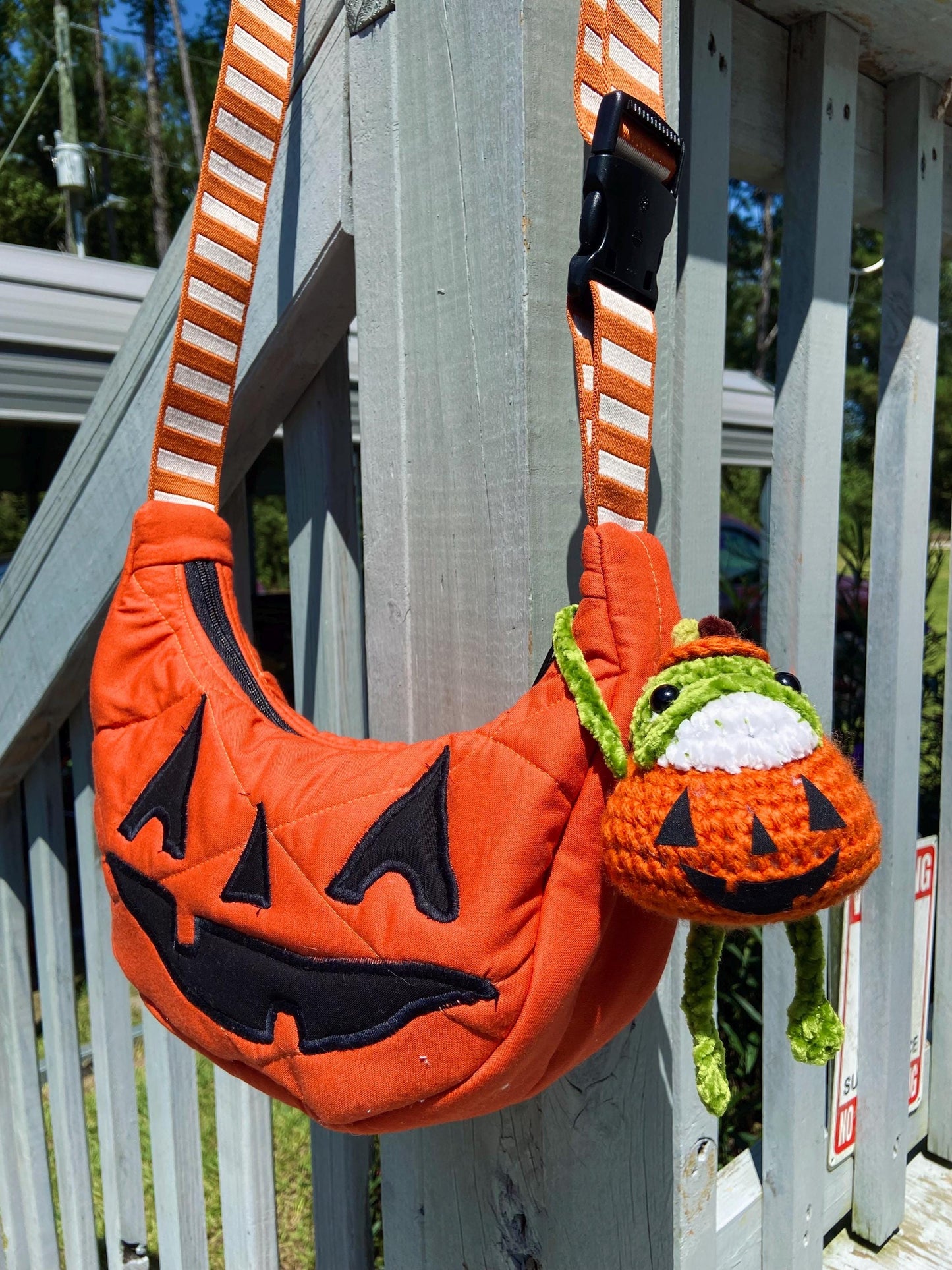 Halloween Jack-o-Lantern Pumpkin Crescent Bag (handmade)