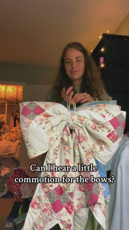 Blue Floral Quilt Bow